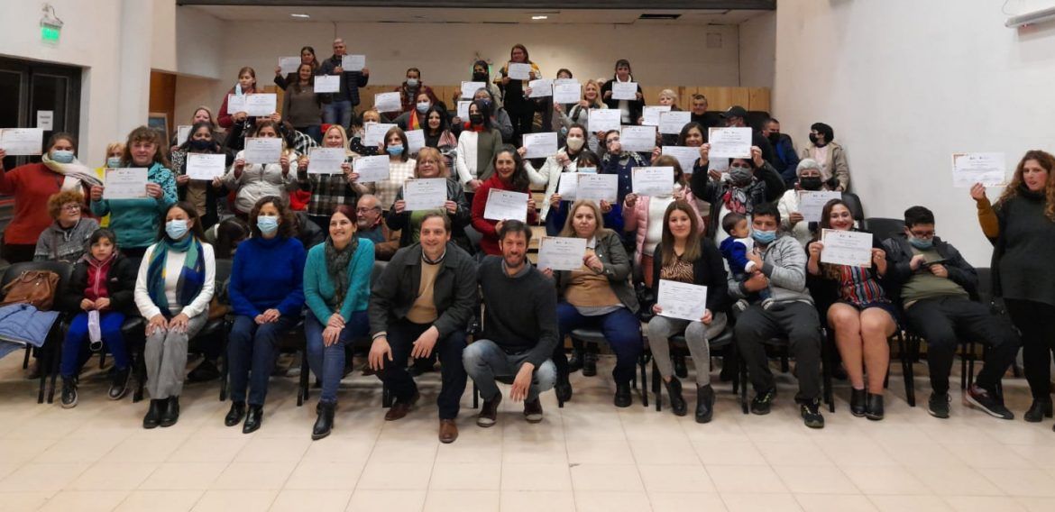 Entrega de certificados de la formación «Cuidados paliativos para personas mayores»