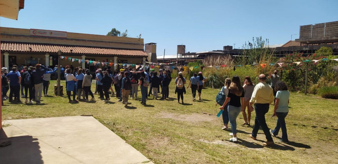 KERMES DE CIENCIA Y TECNOLOGÍA EN LA UPCC